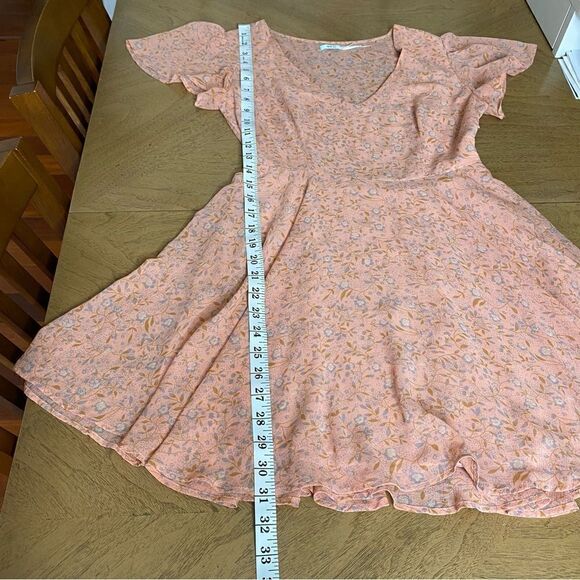 UO Kimchi Blue Flutter Sleeve Chiffon Mini Dress Size 2 - Picture 11 of 14